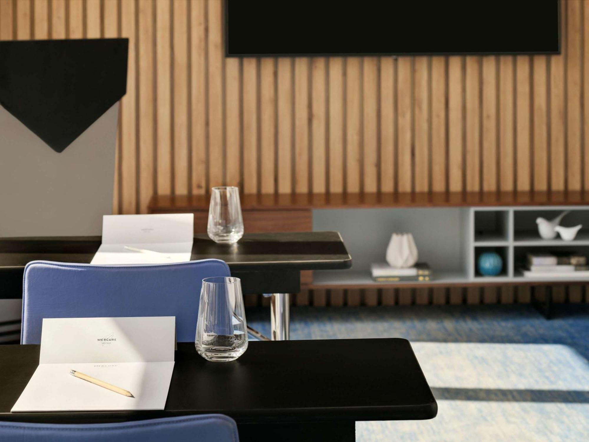 Mercure Dubai Deira Bagian luar foto
