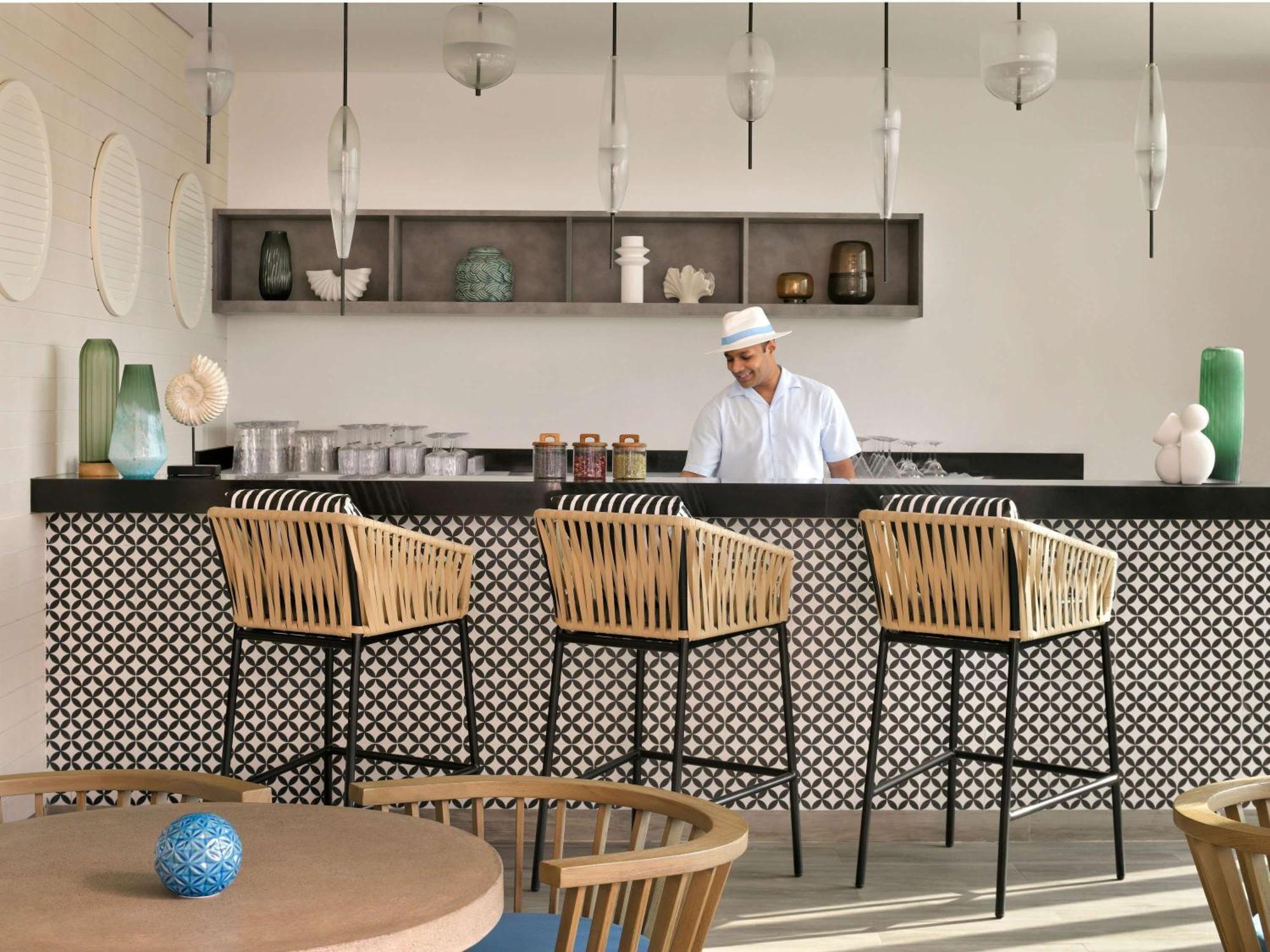 Mercure Dubai Deira Bagian luar foto