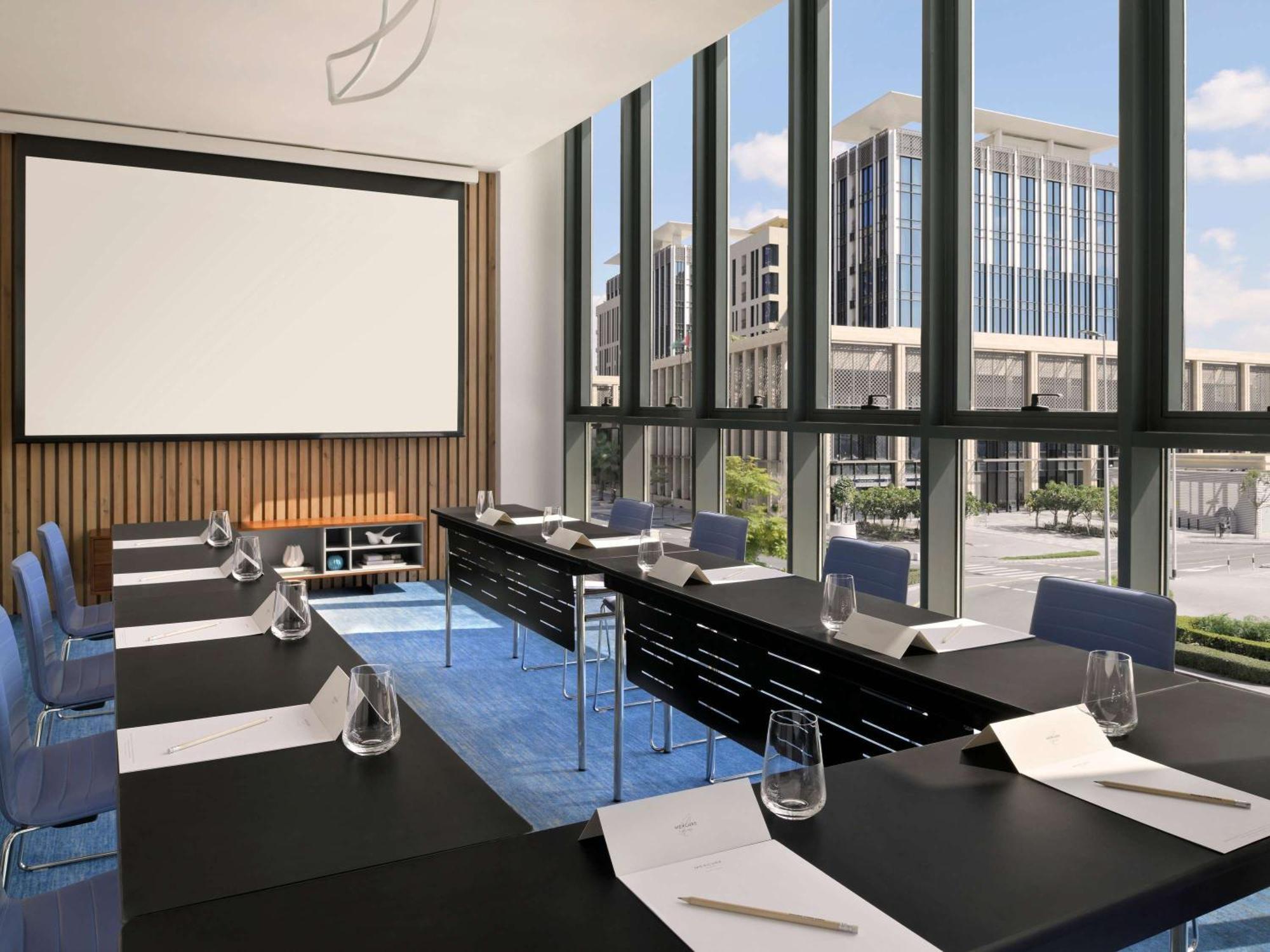 Mercure Dubai Deira Bagian luar foto